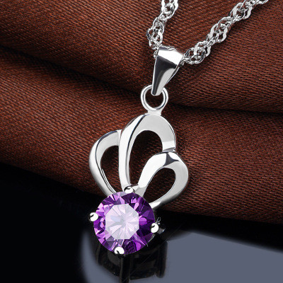 The White Diamond Design of Sterling Silver Necklace